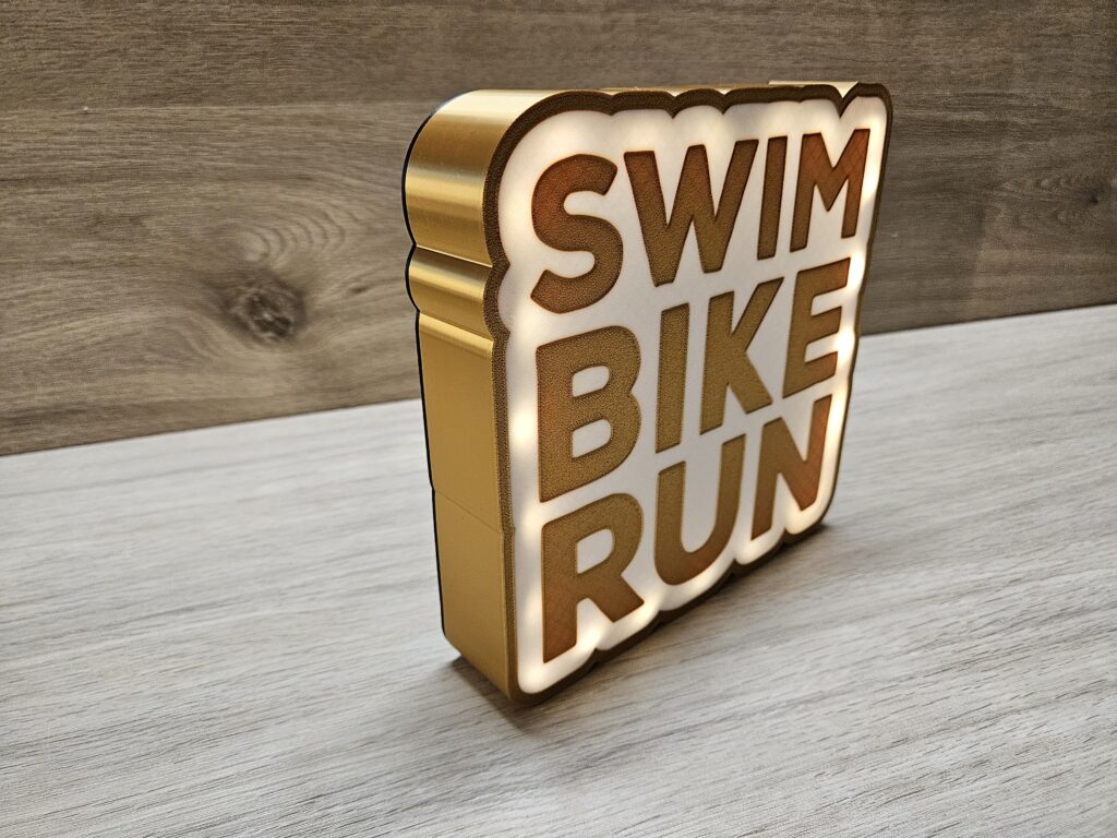 Swim Bike Run Lightbox – sportliche Triathlon Deko mit optionaler Beleuchtung